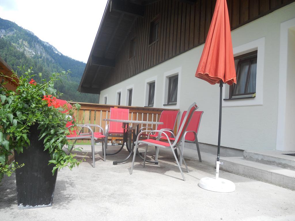 Vorderhof Apartment Sankt Martin am Tennengebirge Room photo